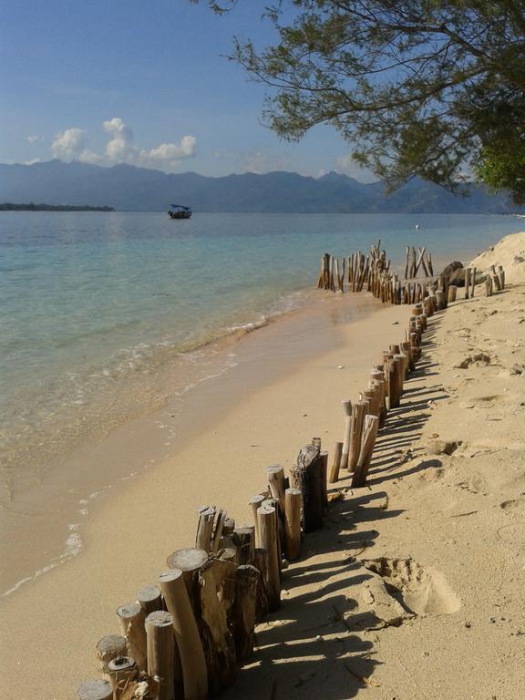 Putri Homestay Gili Meno Quarto foto