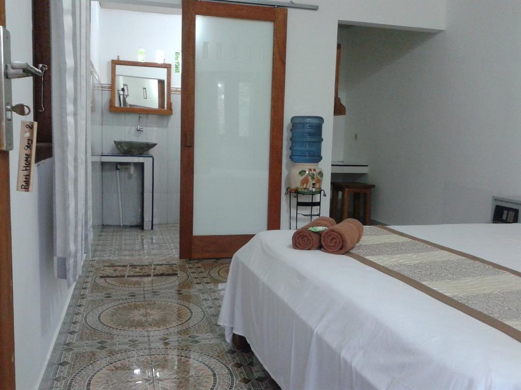 Putri Homestay Gili Meno Quarto foto