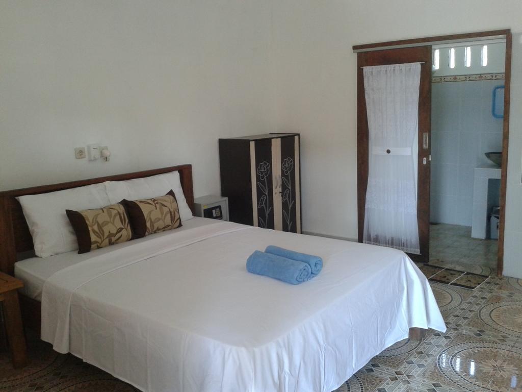 Putri Homestay Gili Meno Quarto foto
