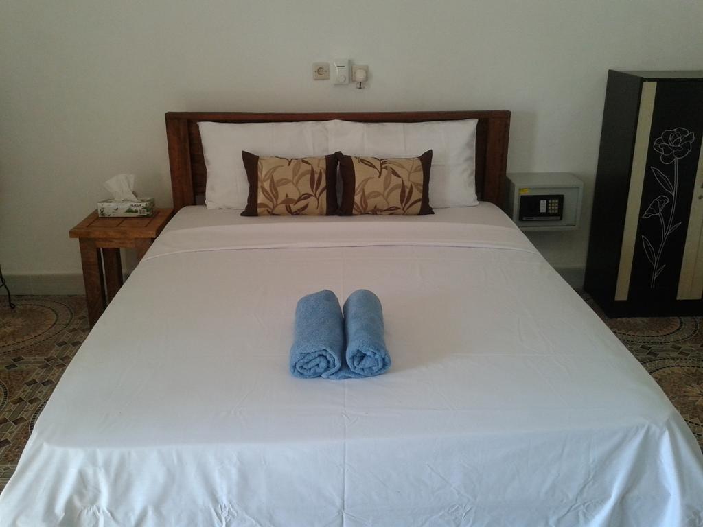 Putri Homestay Gili Meno Quarto foto